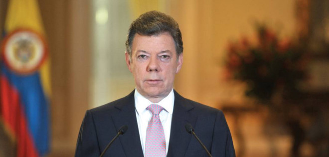 Santos dice que liberación de general propicia reanudación de diálogos de paz
