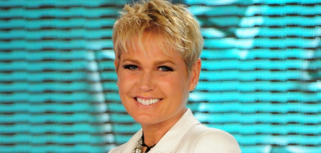 Foto de Xuxa sin maquillaje desata debate en redes sociales