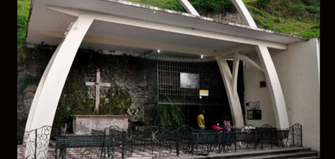 Ecuador sobre ruedas llega hasta la Gruta del Socavón