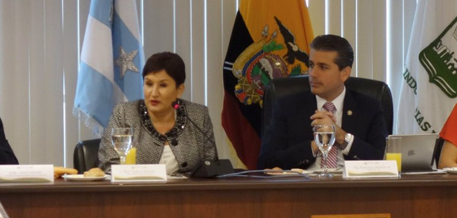 Fiscal que llevó a juicio al expresidente de Guatemala visita Guayaquil