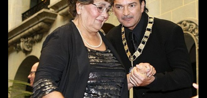 Muere la mamá de Ricardo Arjona