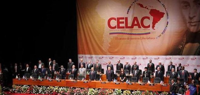 Ecuador advierte sobre nueva crisis global