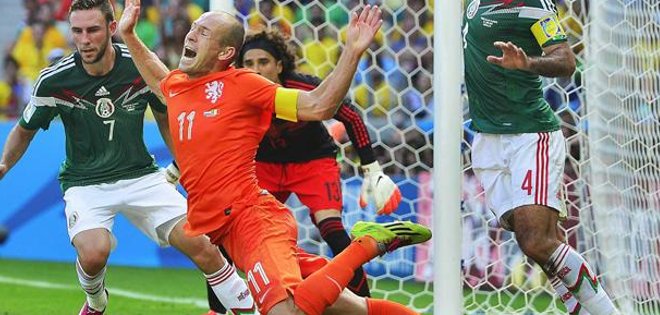Robben afirma que su &quot;clavado&quot; ante México le está pasando factura