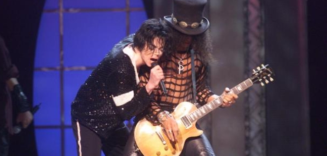 Slash niega que Michael Jackson haya provocado la separación de Guns N&#039; Roses