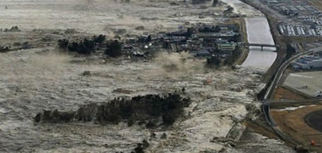 A dos años y medio del tsunami en Japón siguen desaparecidos más de 2.500 cuerpos