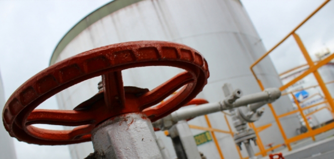 Petroecuador inicia análisis de 24 ofertas para abastecerle de crudo liviano bajo en azufre