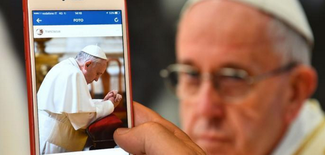 Papa Francisco inaugura Instagram con mensaje: &quot;Rezad por mí&quot;