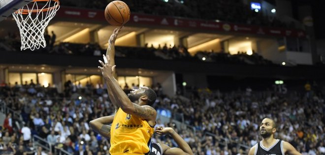 ¿Cómo se originó el básquet?