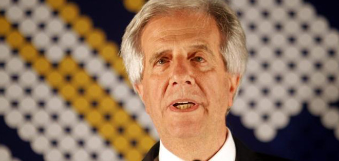 Vázquez ganó la presidencia de Uruguay con casi 300.000 votos de diferencia