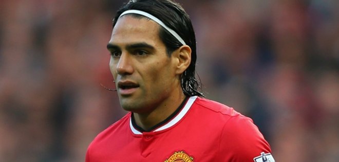 Van Gaal: &quot;Falcao debería haber marcado hoy, pero estoy contento con él&quot;