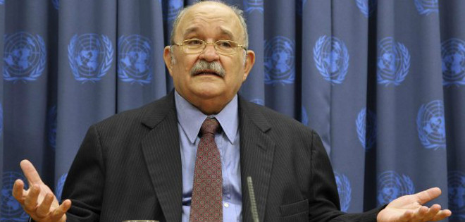 El papa levanta la suspensión al sacerdote y exministro nicaragüense d&#039;Escoto