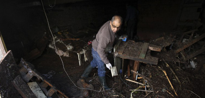 Inundaciones en sur Francia dejan cinco muertos