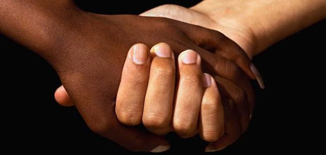 Mandela deja una Sudáfrica aún marcada por las diferencias raciales