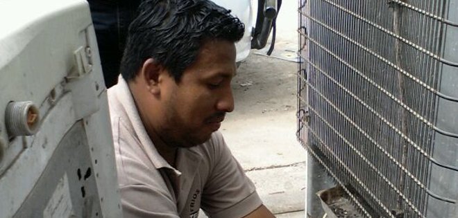 Gobierno anuncia creación de cooperativas para combatir la usura