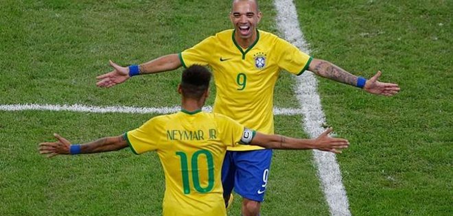 Los traspasos de futbolistas alcanzan cifra récord en 2014