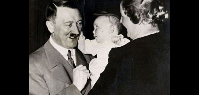El insistente reclamo de la ahijada de Hitler por la herencia
