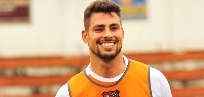 Entrevista Exclusiva: Después de Passione, Cauã Reymond regresa con Avenida Brasil