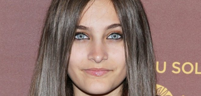 Hija de Michael Jackson evoluciona “favorablemente” tras intento de suicidio