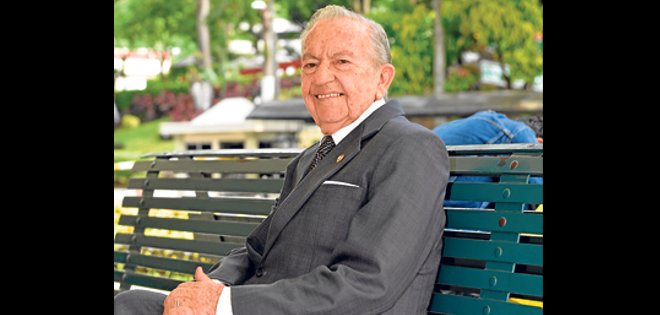 Fallece el jurista Carlos Estarellas Merino