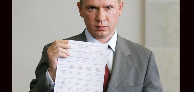 Kerry advierte a Rusia de más sanciones si altera las elecciones en Ucrania