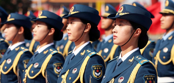 Ejército chino incluye por primera vez mujeres en su guardia de honor