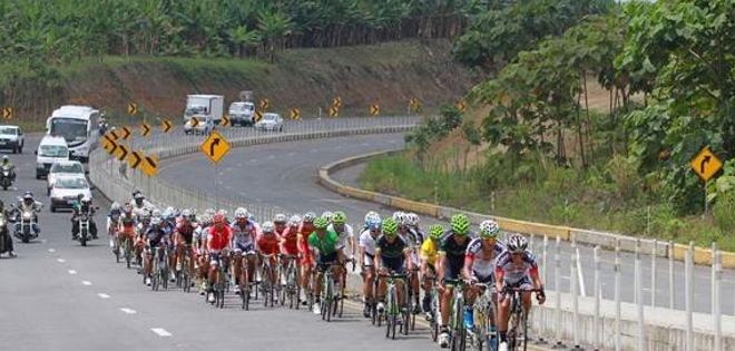 Vuelta Ciclística al Ecuador será reprogramada por paro
