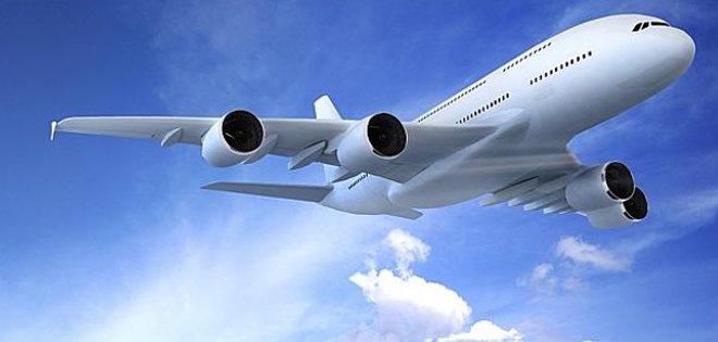 Mujer da a luz en pleno avión con destino a Londres