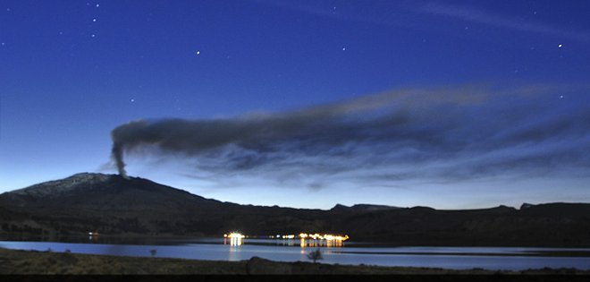 Evacuaciones en Chile y Argentina por alta intensidad de volcán Copahue