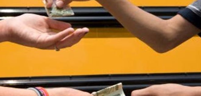 Analizan polémica propuesta de realizar exámenes toxicológicos a estudiantes de colegios