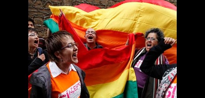 ONU lanza campaña a favor de derechos de LGBT