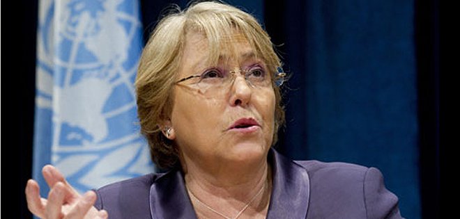 Bachelet afirma que nueva Constitución es &quot;imprescindible&quot; para Chile