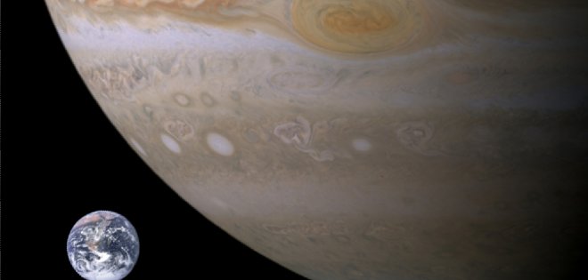 ¿Por qué algunos planetas tienen franjas y la tierra no?