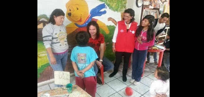 Arrancó campaña &#039;Da Dignidad&#039; contra la mendicidad infantil en Ecuador