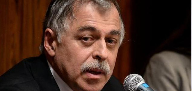 Detienen a un exdirector de brasileña Petrobras acusado de lavado de dinero