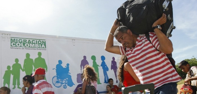 Ecuador pide solución urgente y justa a crisis colombo-venezolana