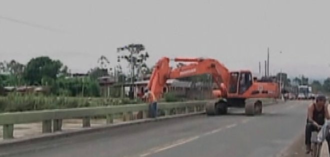 Organismos de respuesta atienden a Puerto Inca, afectada por las lluvias