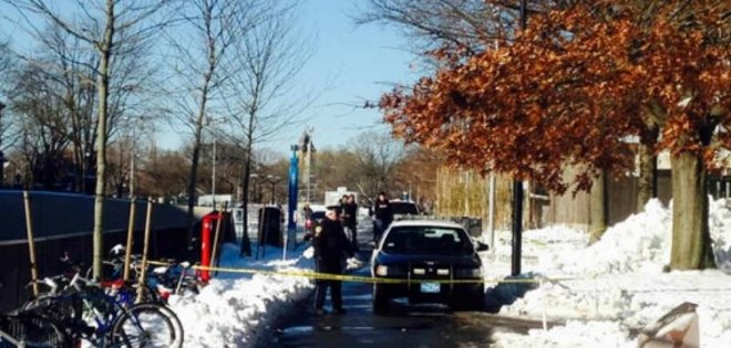 Policía de Harvard no encuentra explosivos, pero continúa investigación