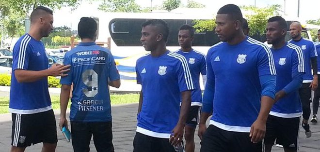 Miler Bolaños se suma a los entrenamientos de Emelec