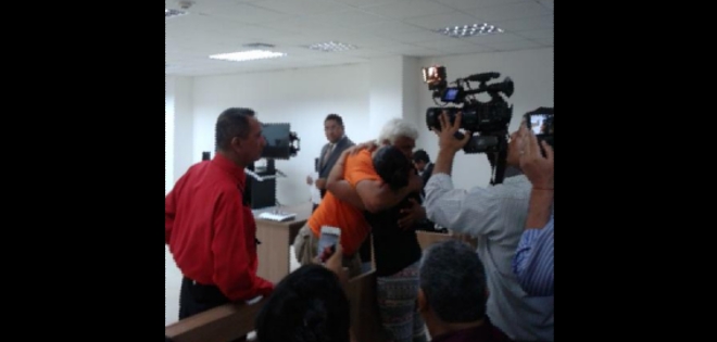 Estado de salud de Eduardo Veliz se agrava tras 8 días de huelga de hambre