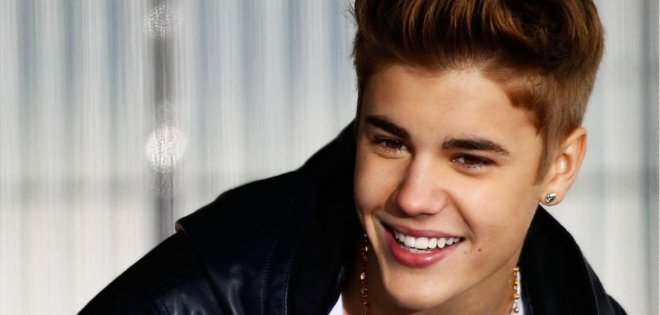 Justin Bieber voló de emergencia a Canadá por operación de su padre