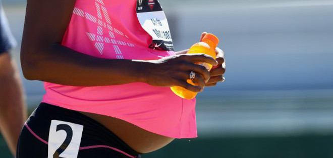 Las mujeres embarazadas que practican deportes de élite