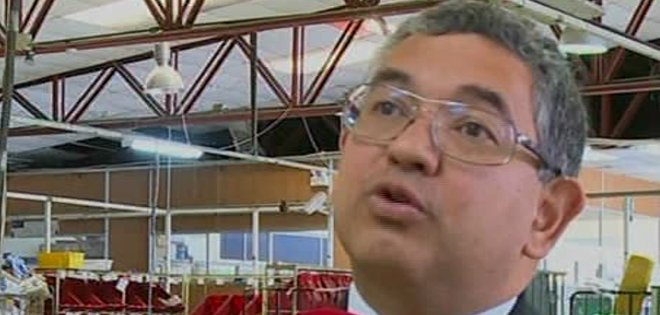 Migrantes no pagarán tasa por envío postal de paquetes 4x4