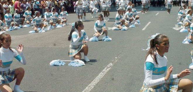Fuerzas Armadas festejan a Guayaquil con Parada Militar