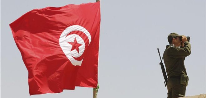 Mueren cuatro supuestos terroristas de Al Qaeda en Túnez
