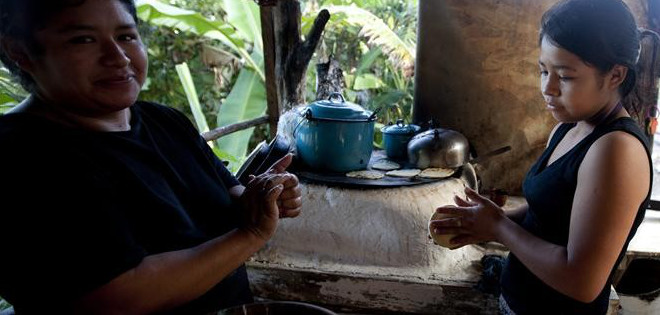 Trabajo doméstico no remunerado favorece la pobreza de las mujeres, según ONU