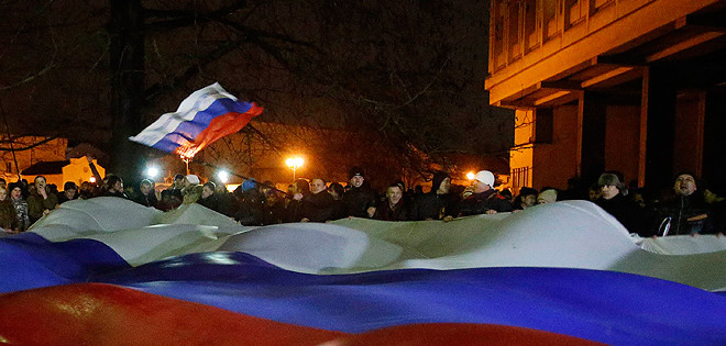 Tártaros de Crimea piden ayuda internacional ante consulta de unión a Rusia