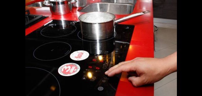Un millón de medidores ya son de 220 voltios para cocinas de inducción