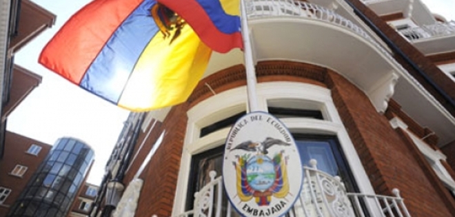 Human Rights apoya recurso en Ecuador contra decreto sobre asilo