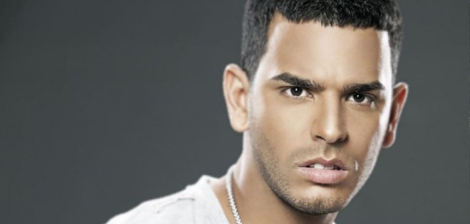 Tito el Bambino es acusado de agredir físicamente a un menor
