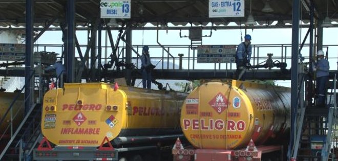 Retiro de subsidios a combustibles sí elevará precios de productos, según sector empresarial